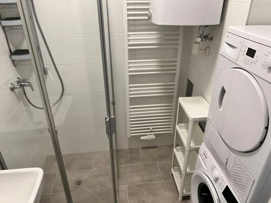 Brand New 3 Bedroom Apartment Viena